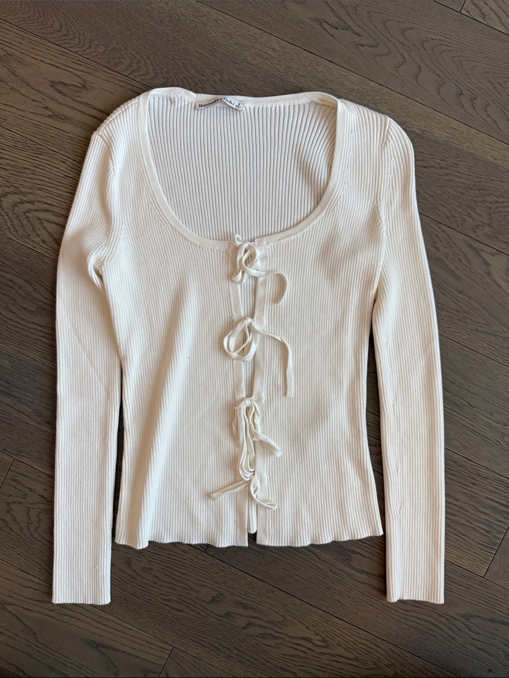 Abercrombie and Fitch top